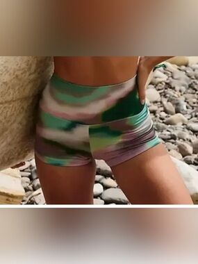 MONTCE FREE PEOPLE VARIATION SILK DYE SURF SWIM SWIMSUIT BOTTOMS SHORTS SZ S